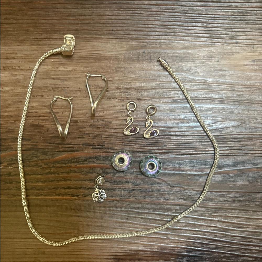 Pandora jewellery set